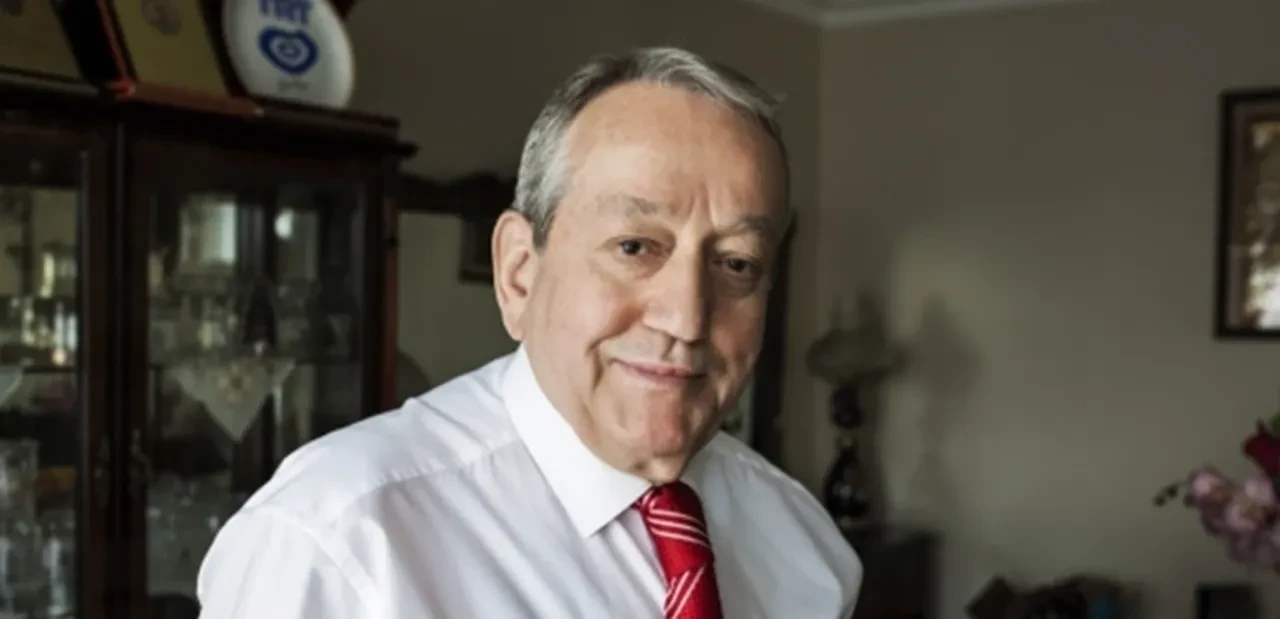 Türk halk müziği sanatçısı Mehmet Erenler hayatını kaybetti!