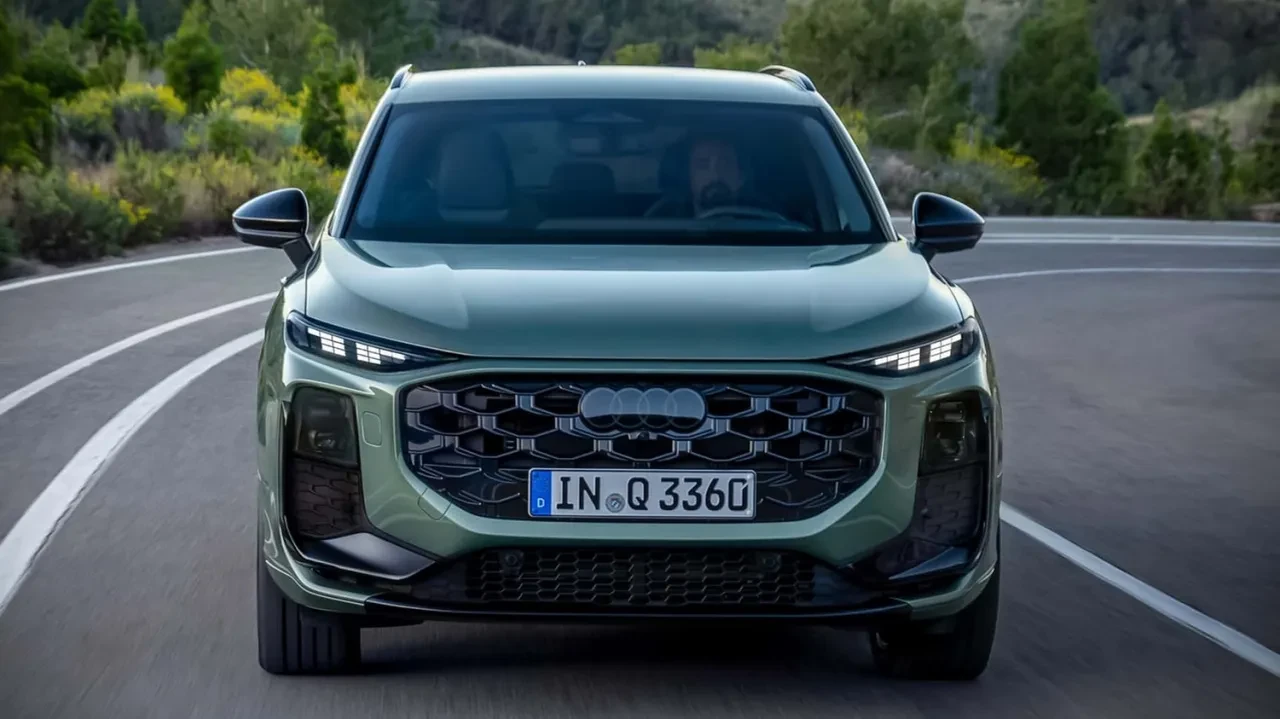 Yeni 2026 Audi Q3 sahneye çıktı! İşte fiyatı ve sürpriz yenilikleri