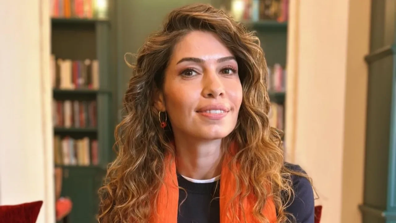 Bedia Ceylan Güzelce’den belleğe, zamanın ruhuna ve iç sesimize yolculuk: “Bu Çağın İnsanı” raflarda