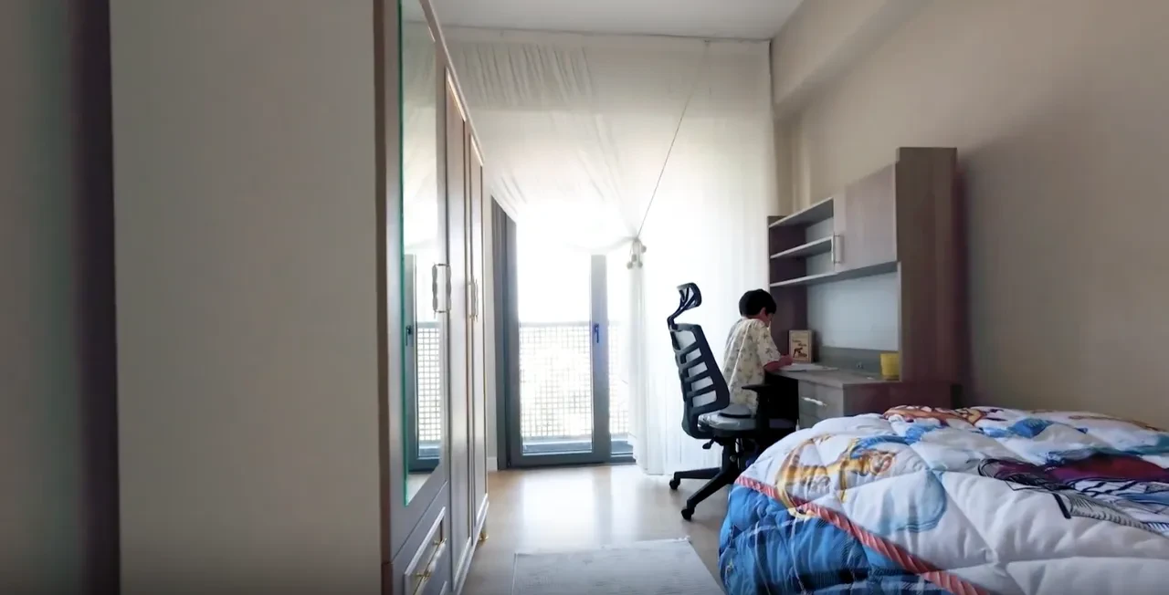 Depremin yaraları sarılıyor! Bakan Kurum 'Bu hikayenin adı Kahramanmaraş' diyerek paylaştı