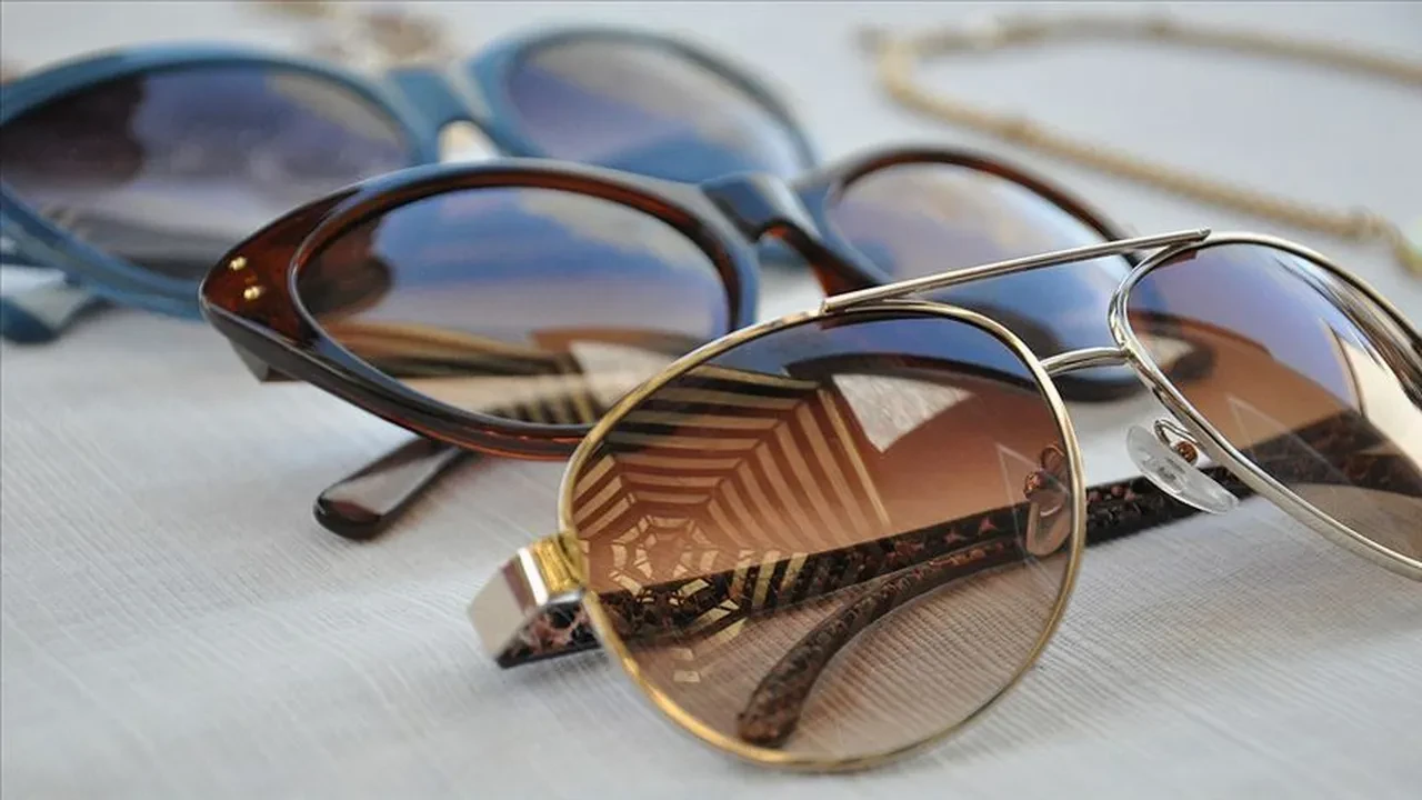 Güneş gözlüğü alırken nelere dikkat etmeli? Uyarı üstüne uyarı geldi