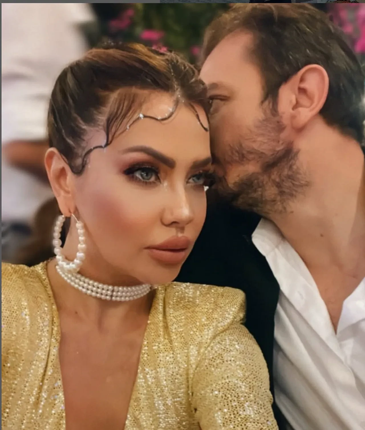 İran'da mahsur kalan şarkıcı Lara: Ülkeme dönemeyeceğimi düşündüm 