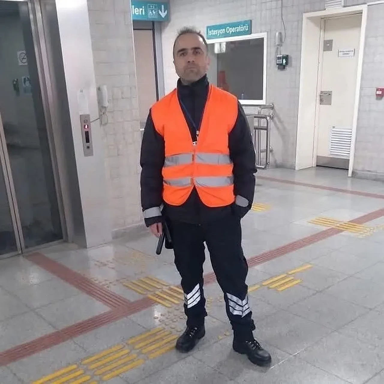 İZBAN'da korkunç sigara cinayeti! Dehşet anları ortaya çıktı: Görevliyi döve döve öldürmüş 