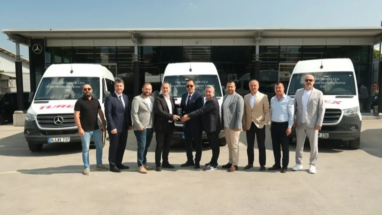 Mercedes-Benz’den Turex Turizm’in araç filosuna 150 adet Sprinter teslimatı gerçekleşti