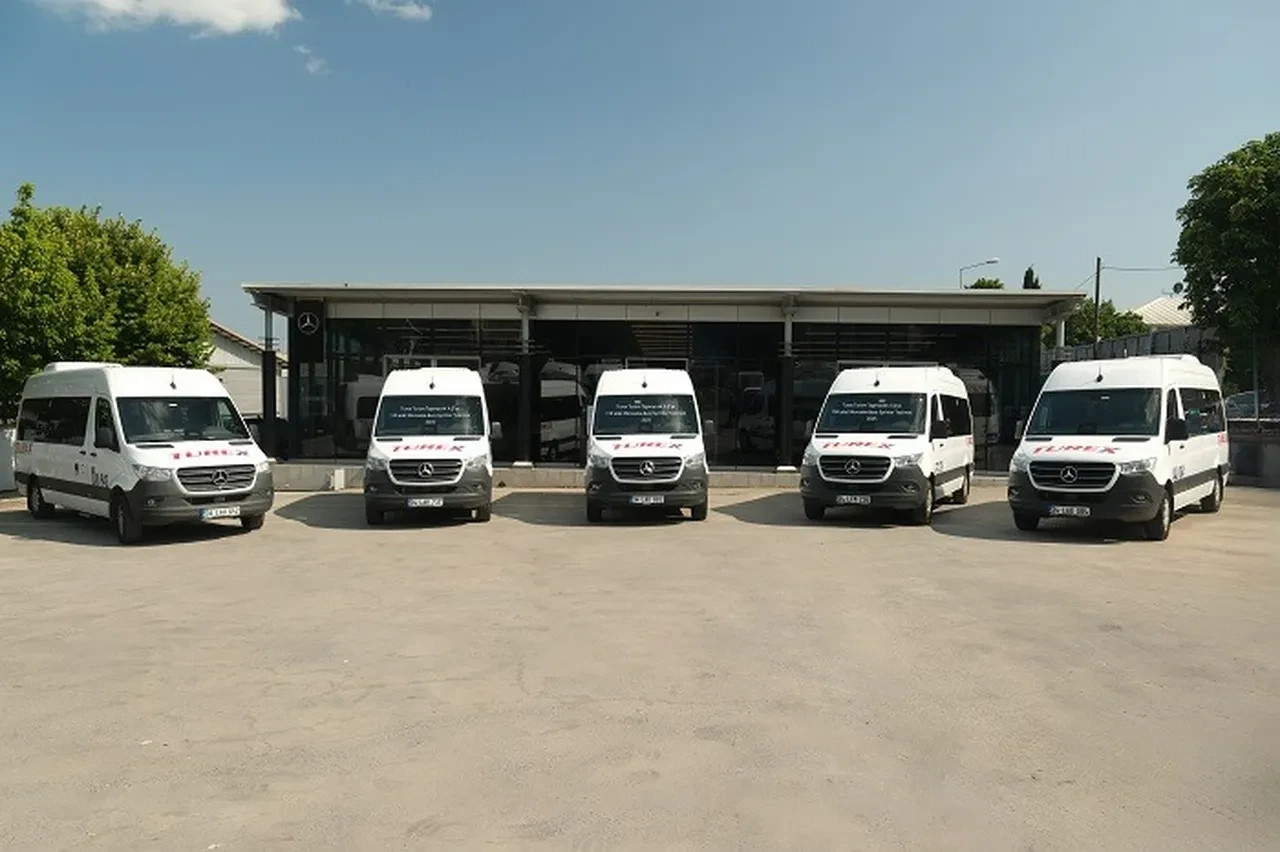 Mercedes-Benz’den Turex Turizm’in araç filosuna 150 adet Sprinter teslimatı gerçekleşti