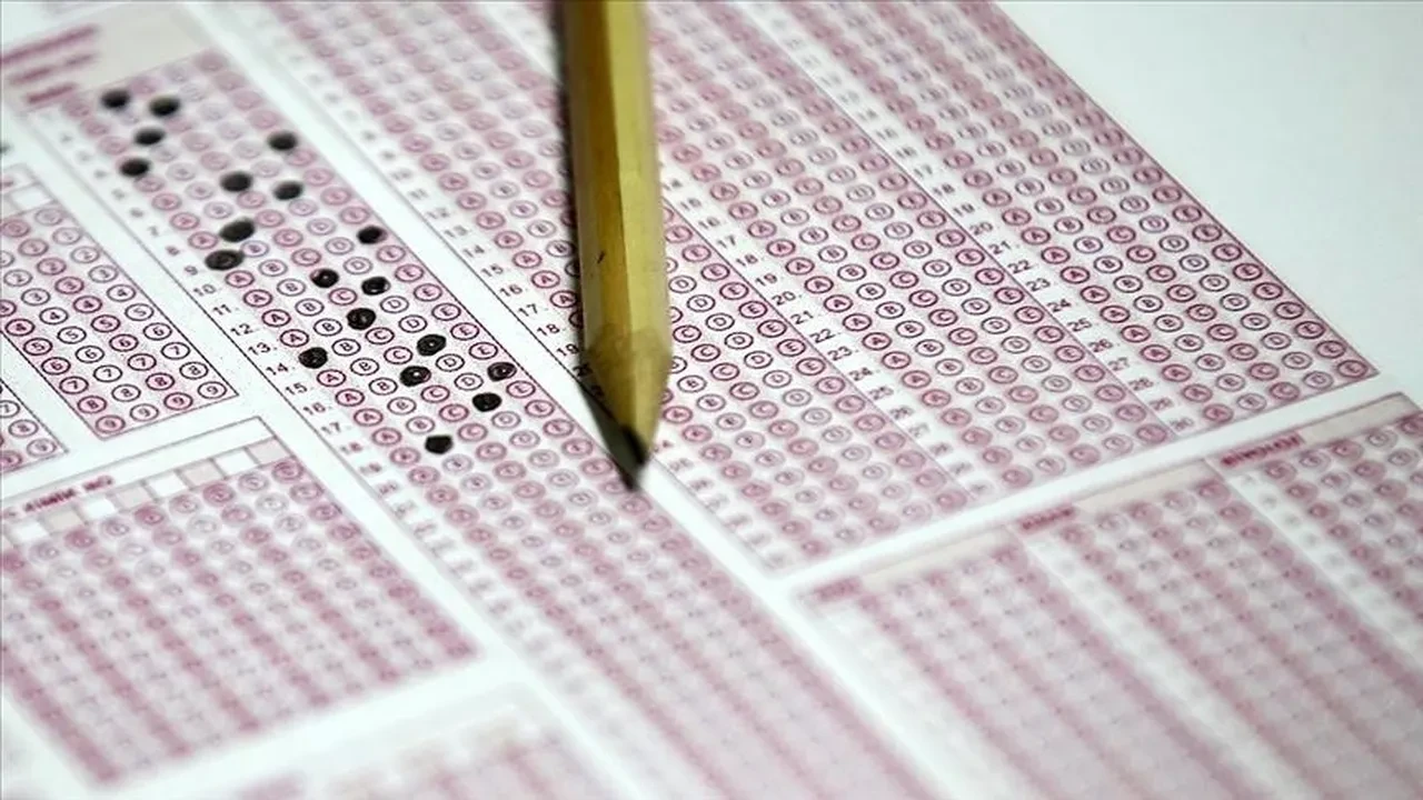 TYT, AYT, YDT kaç dakika sürüyor? 1 soru başına düşen dakika gündem oldu