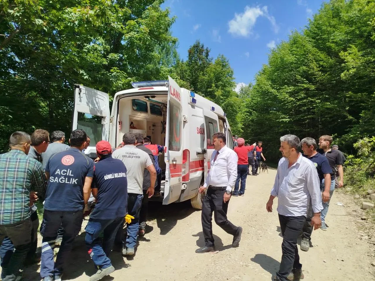 Zonguldak'ta feci kaza! 80 metreden şarampole uçtu