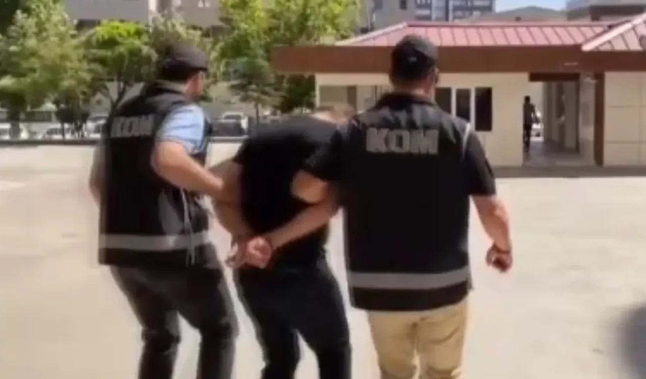 13 milyon lira vurgun yaptılar! Yöntemleri 'pes' dedirtti