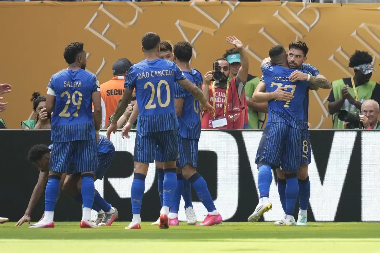 Arda Güler direğe, Real Madrid Al Hilal'e takıldı