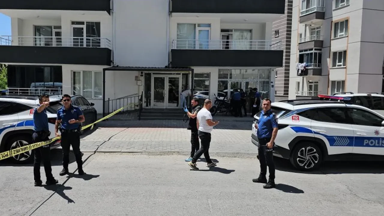 Çocuklarla birlikte aileler de birbirine girdi! 5