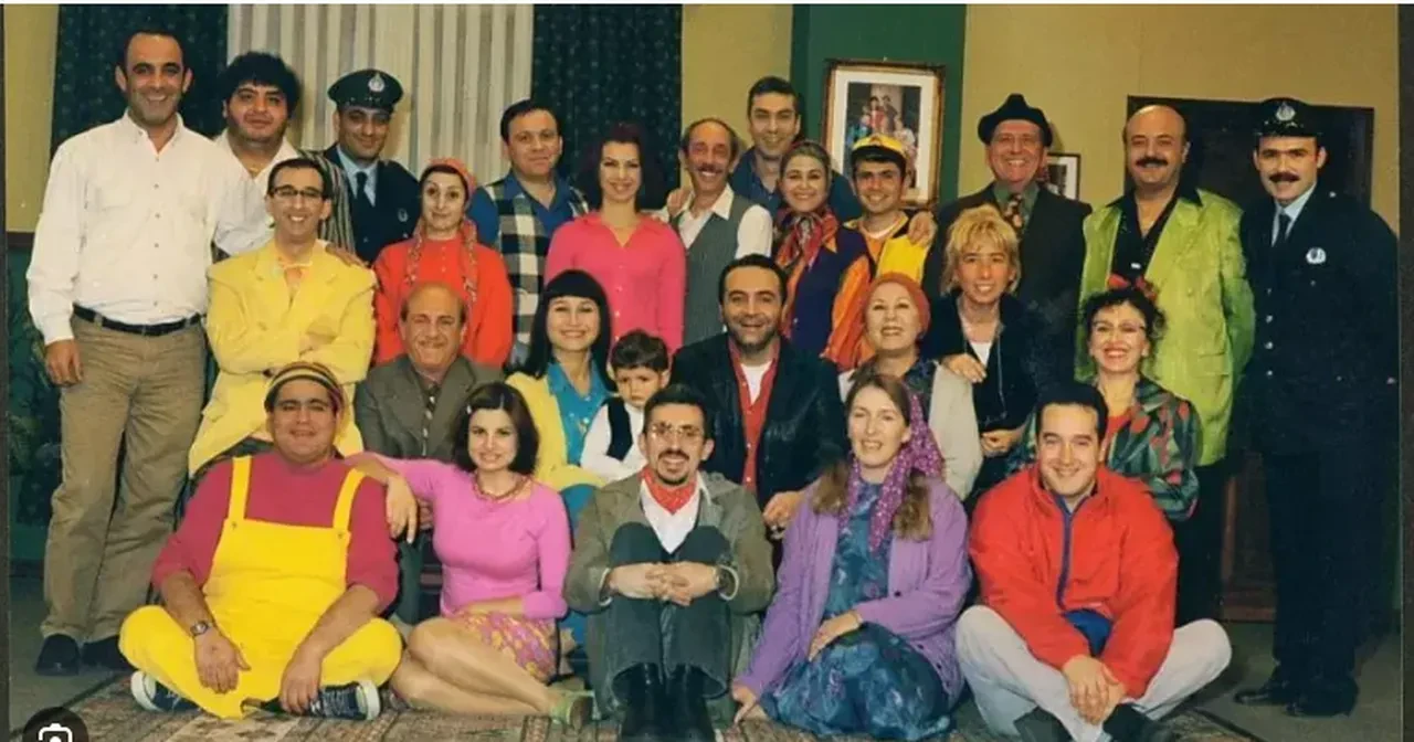 Demet Akbağ aldığı ölüm haberiyle yıkıldı! Yönetmen Sevgi Birsel hayatını kaybetti