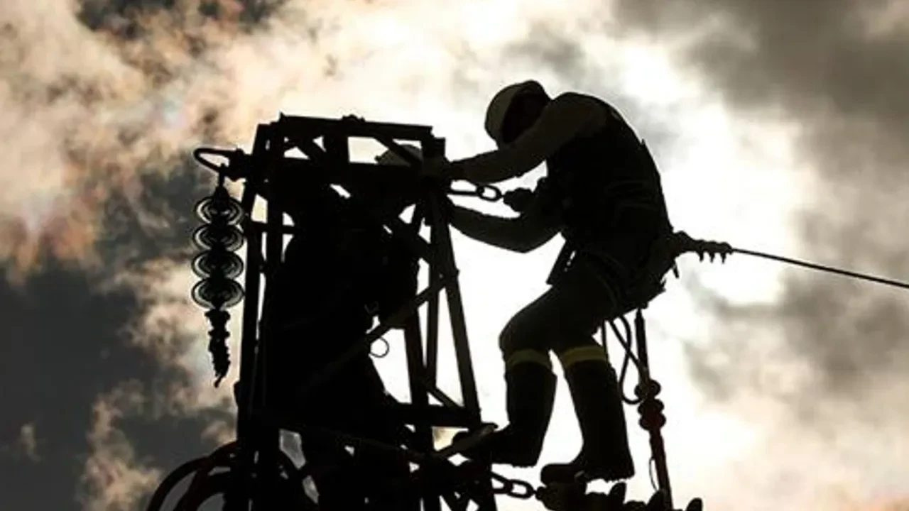 Gediz Elektrik İzmir’deki 17 ilçede kesintiyi duyurdu! İzmir’de elektrik hangi ilçelerde ne zaman gelecek?