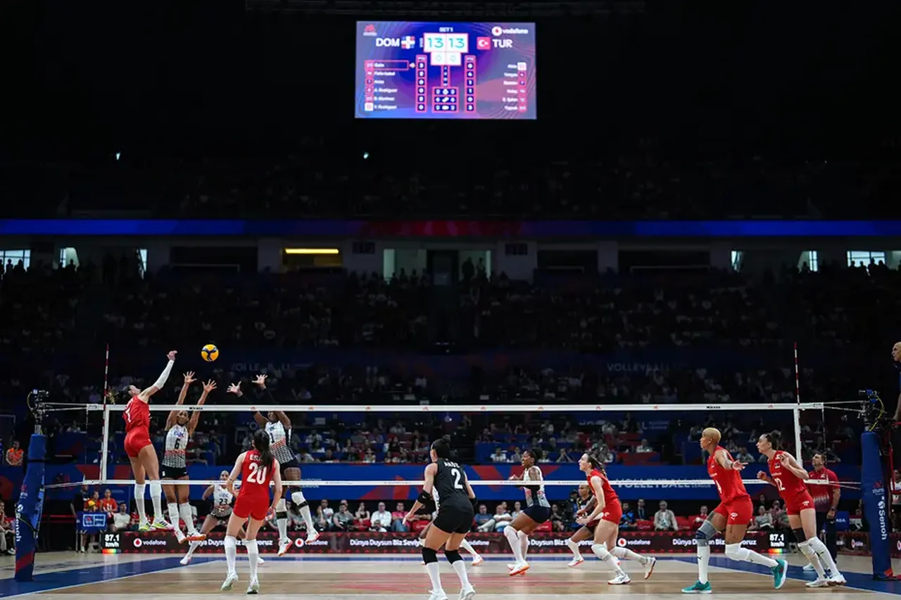 Kanada Türkiye maç sonucu kaç kaç? Filenin Sultanları 6’da 6 yaptı