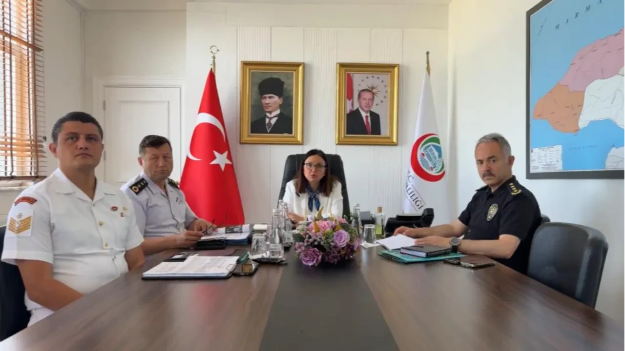 Yalova'da denizi kirleten 2 gemiye ceza yağdı!