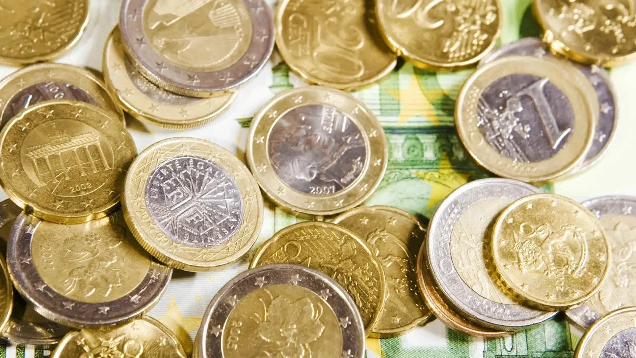 Bozuk Para Neyden Yapılır? Madeni Para Nasıl Yapılır ve Malzemeleri Nedir?