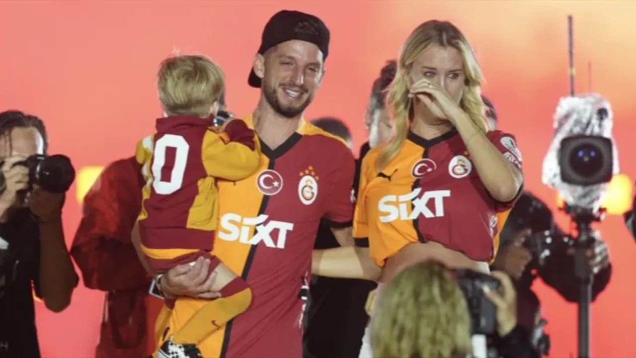 Dries Mertens Türkiye'den ayrıldı!