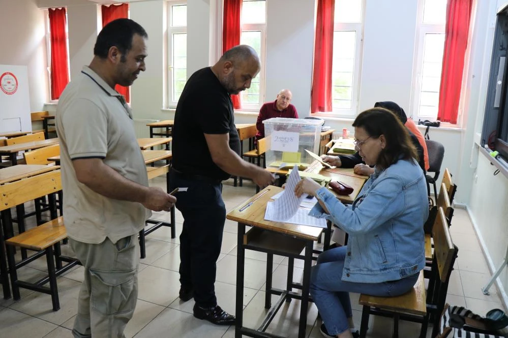 Denizli’de 6 mahallede muhtarlık ara seçimi tamamladı