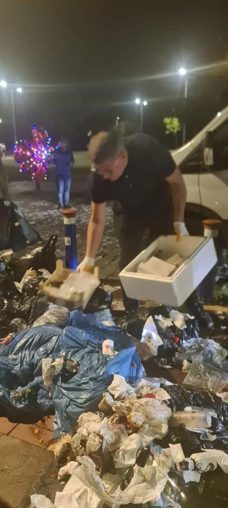 İzmir’de grev krizi büyüyor! Cemil Tugay Kordon’da çöp topladı, sendikayla gerginlik yaşandı