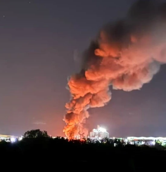 Tekirdağ Muratlı’da kimya fabrikasında meydana gelen yangın kontrol altına alındı