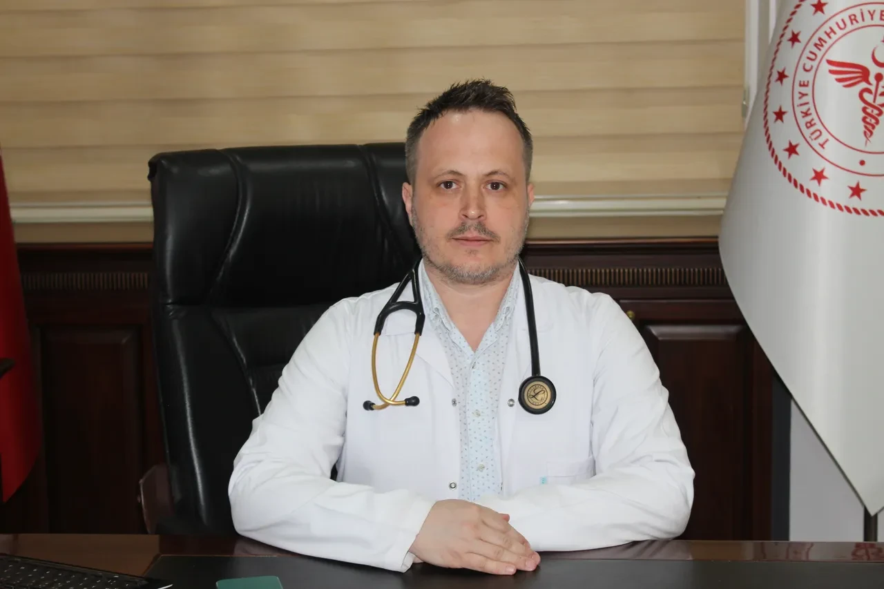 Kalp krizi ölümleri 20 yaşlarına kadar düştü! Uzman isim risk faktörlerini azaltma yöntemlerini anlattı