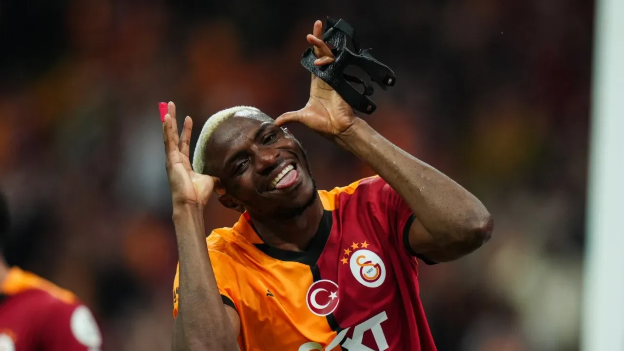 Victor Osimhen 5 yıllık sözleşme istedi! Gözler Galatasaray yönetiminde