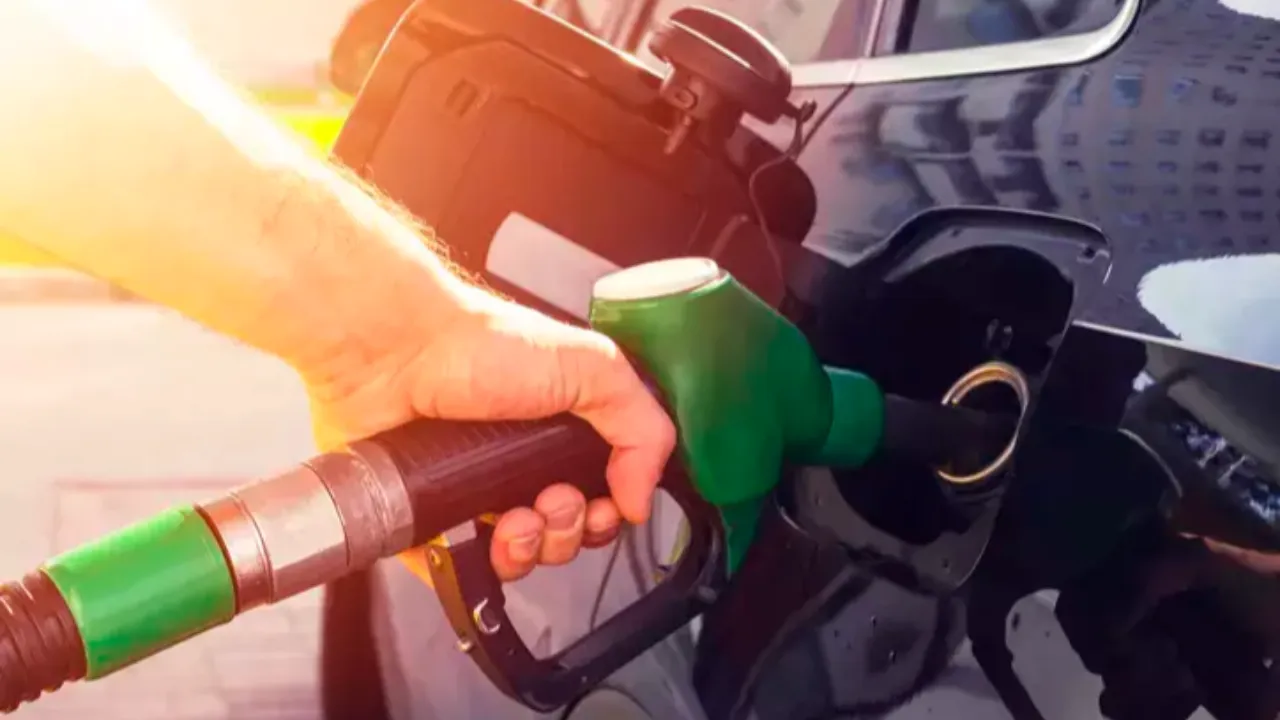 Benzin ve motorine yeni zam mı geliyor? Tarih belli oldu