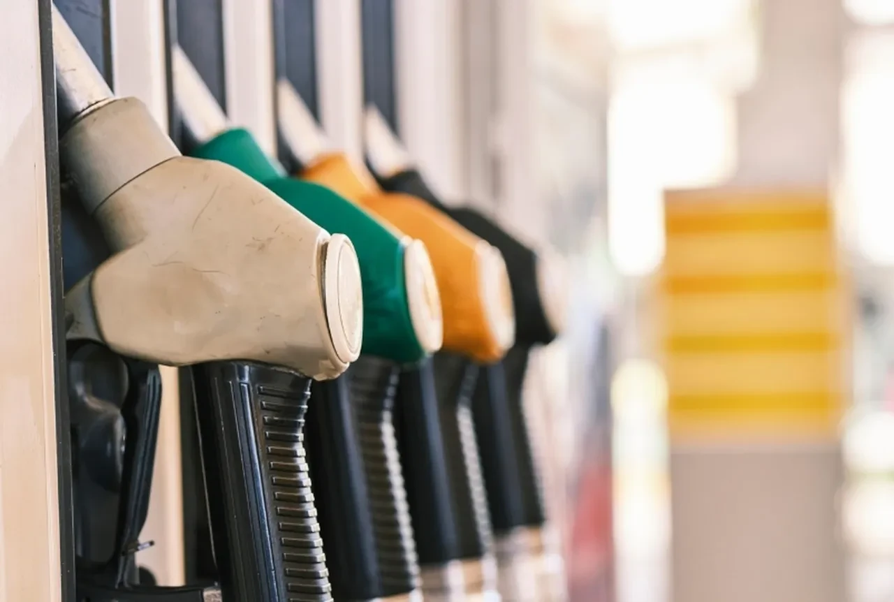 Benzine motorine zam