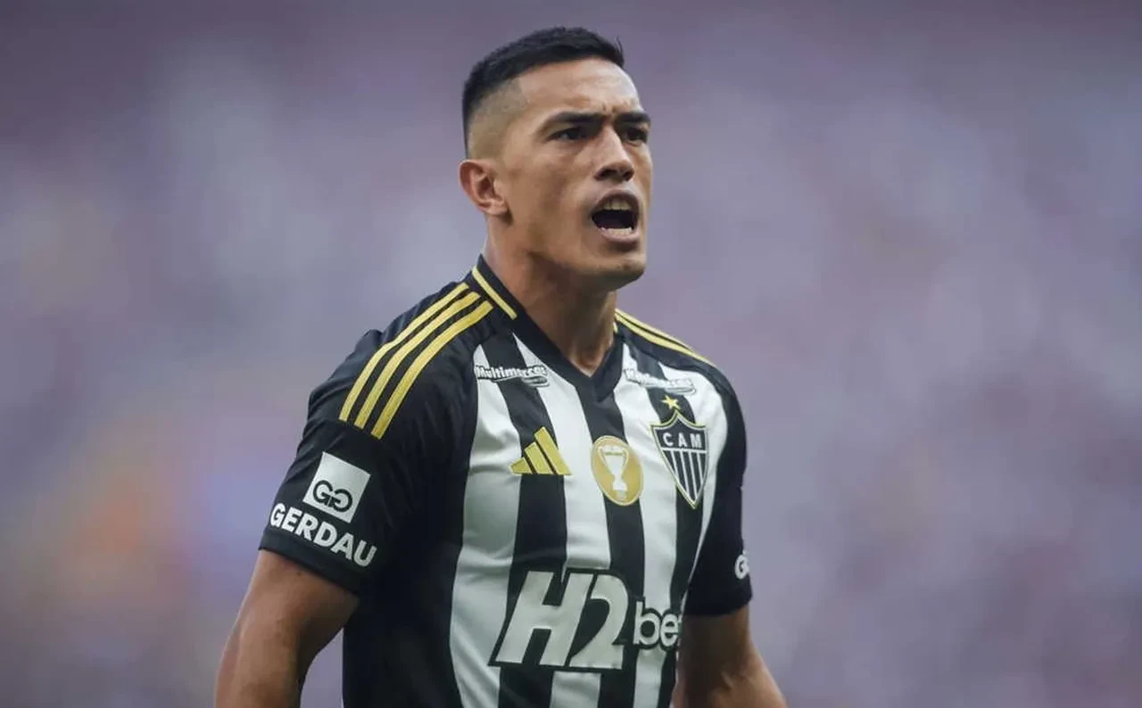 Fenerbahçe, sambacı sol bekin peşinde! Brezilya basını teklifi açıkladı...