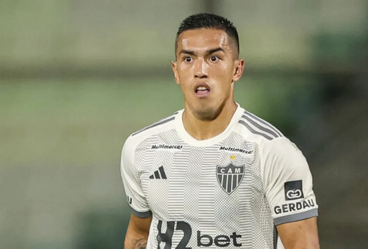 Fenerbahçe, sambacı sol bekin peşinde! Brezilya basını teklifi açıkladı...