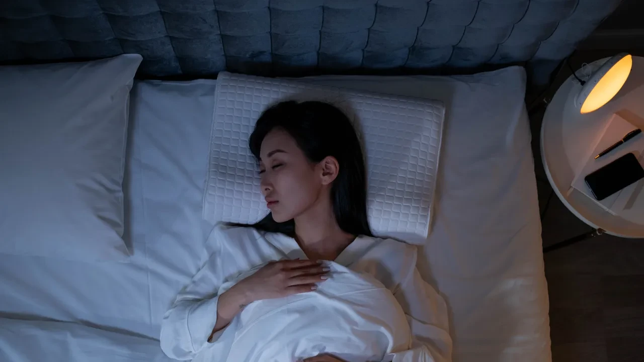 Geceleri artık sıcaktan uyanmayacaksınız! Klimasız serin bir uyku çekmenin yöntemi