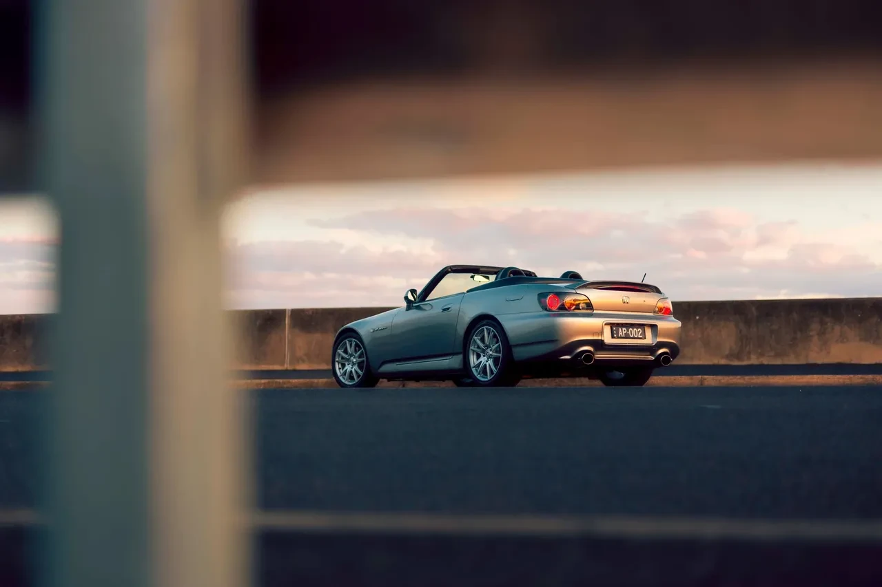 Honda'nın Türkiye efsanesi dünyada da karaborsaya düştü! 25 yıllık arabanın fiyatı cep yakıyor