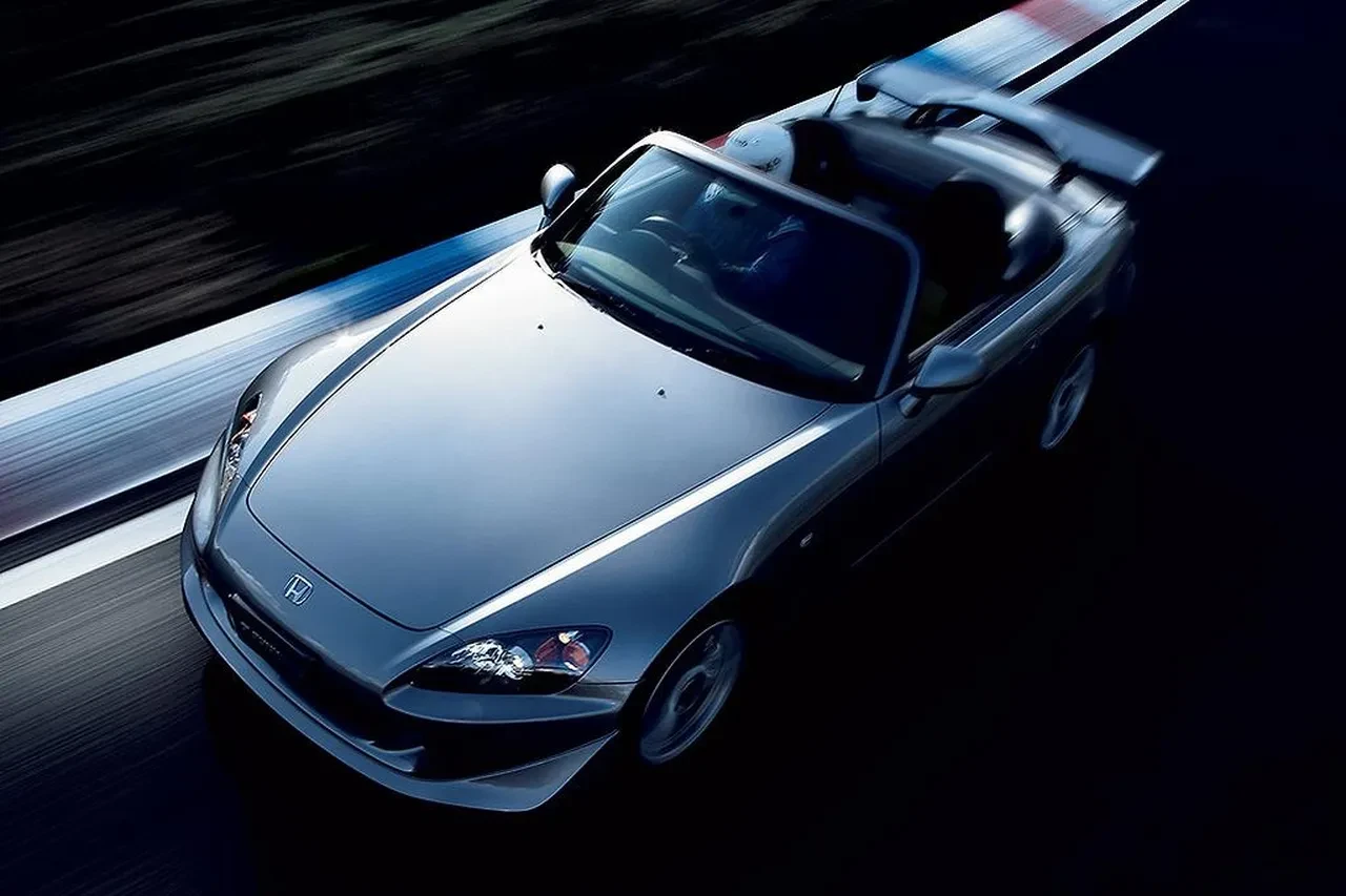 Honda'nın Türkiye efsanesi dünyada da karaborsaya düştü! 25 yıllık arabanın fiyatı cep yakıyor