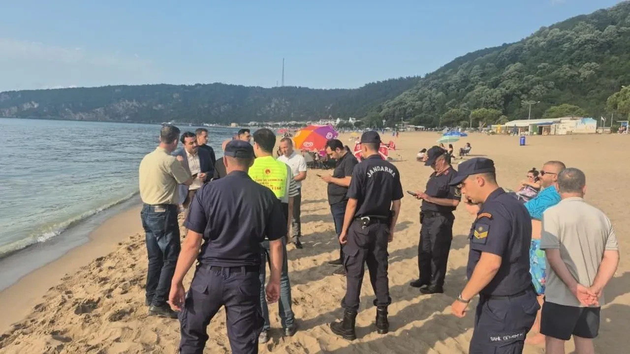 İnkumu'nda korkutan olay! Denize girmek yasaklandı
