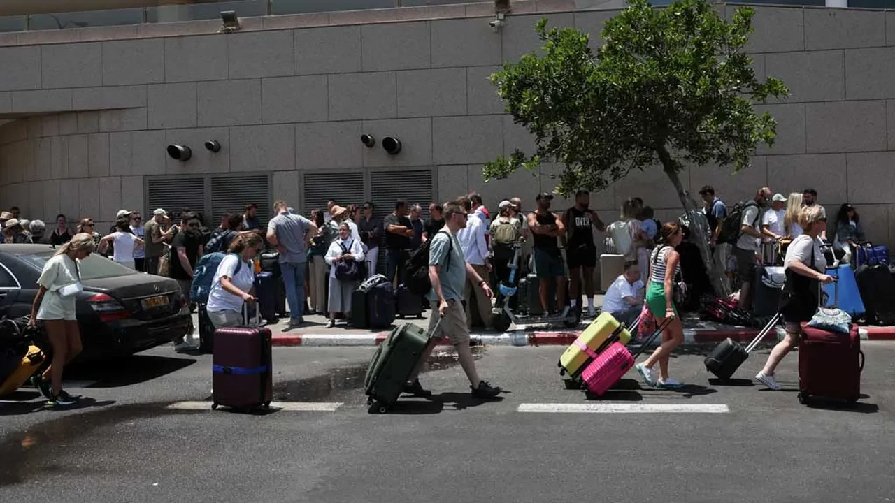 İsrail'den büyük kaçış! Güney Kıbrıs Rum Kesimi'ne akın ettiler: Okullar eve çevrildi