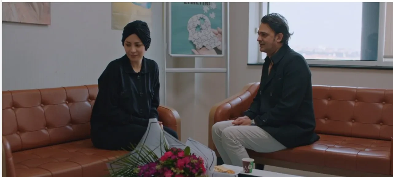 Kızılcık Şerbeti dizisinden ayrılacak isimler belli oldu 