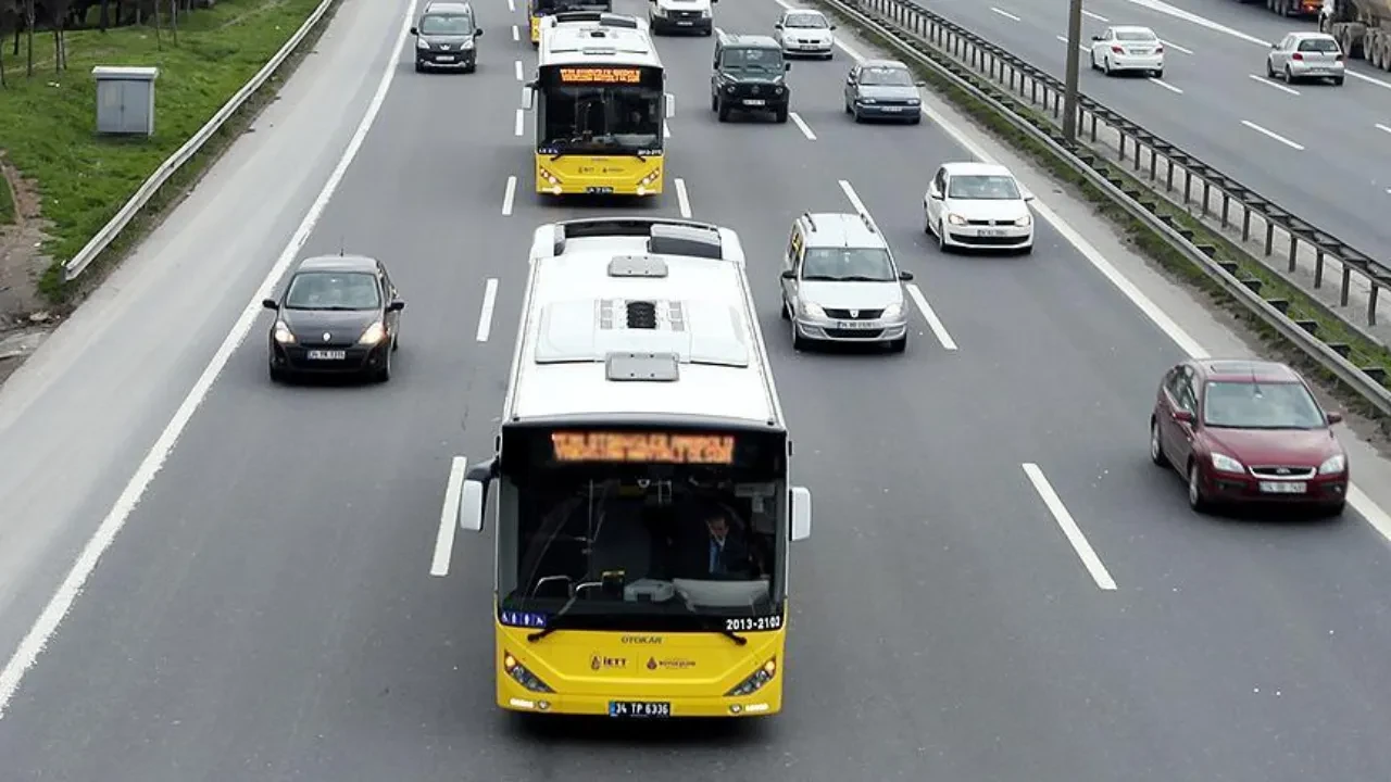 Bugün otobüsler ücretsiz mi 21 Haziran? Metrobüs, metro, marmaray tarife bilgileri