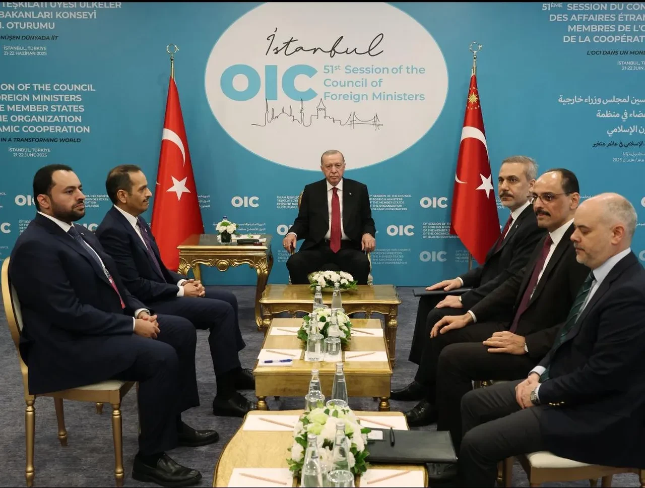 Cumhurbaşkanı Erdoğan, BM UNRWA Genel Komiseri Lazzarini'yi kabul etti