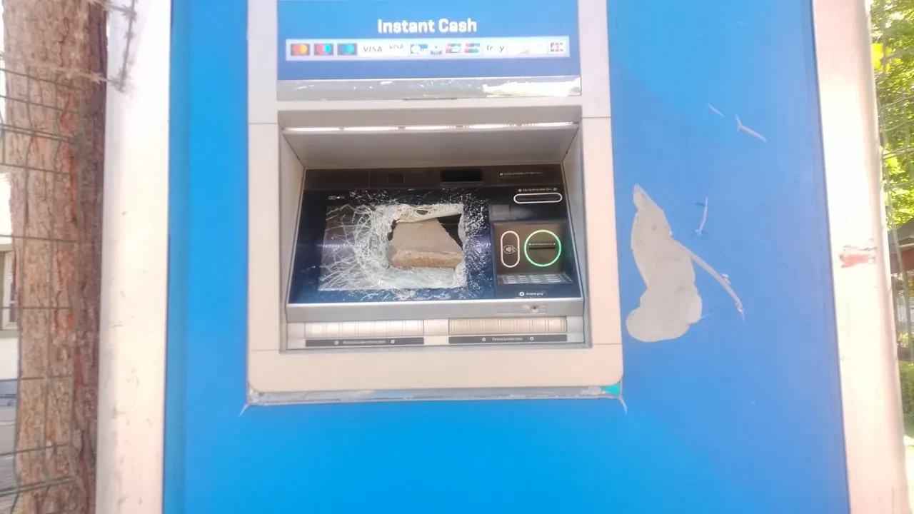 Diyarbakır’da ilginç olay! Aynı ATM 1 ay içinde üç kez parçalandı