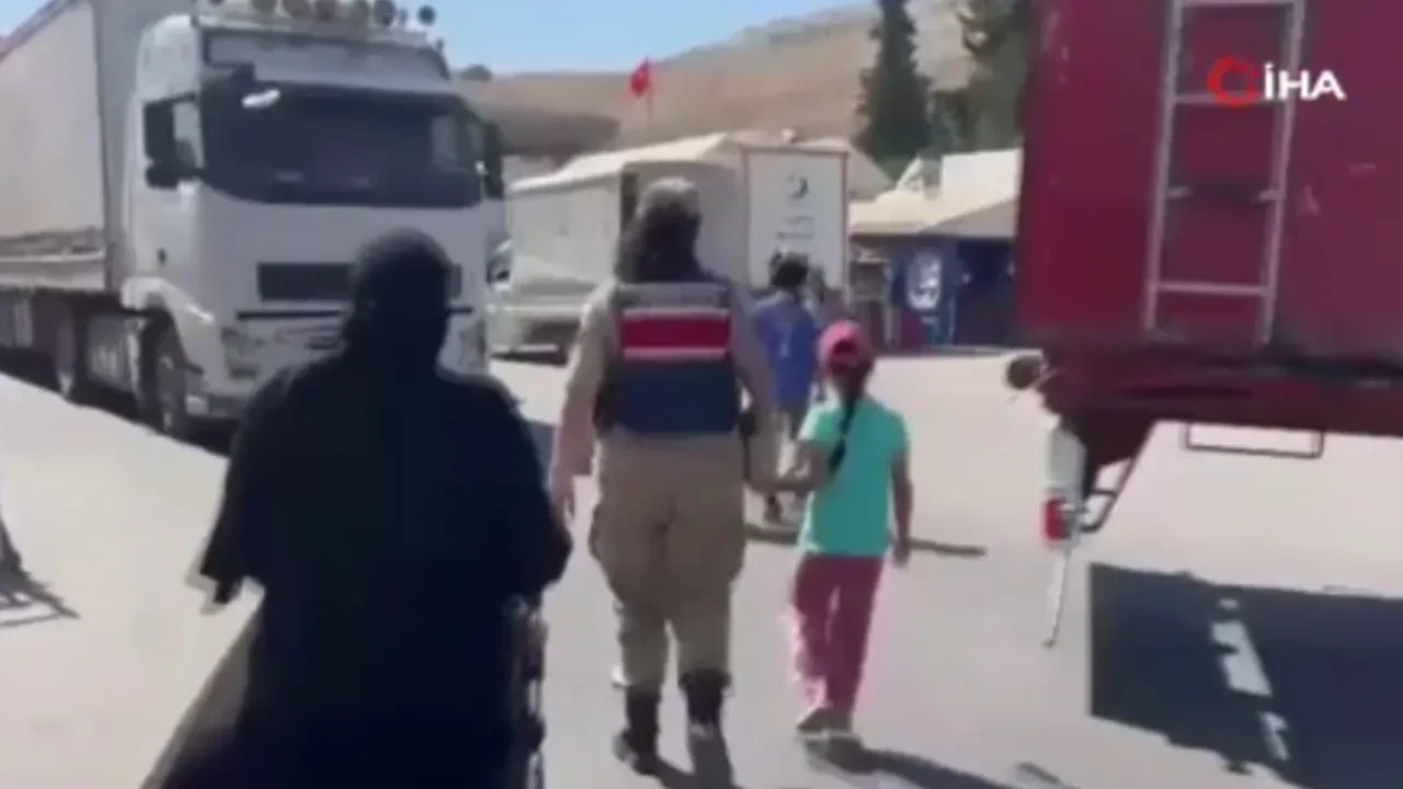Göçmen kaçakçılığına geçit yok! 446 kişi yakalandı