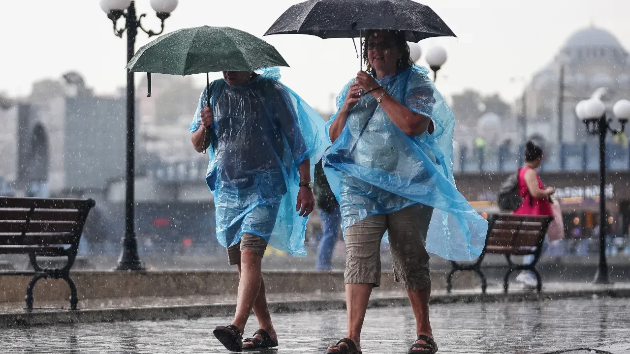 Hafta sonu yağışlara dikkat! Meteoroloji il il uyardı