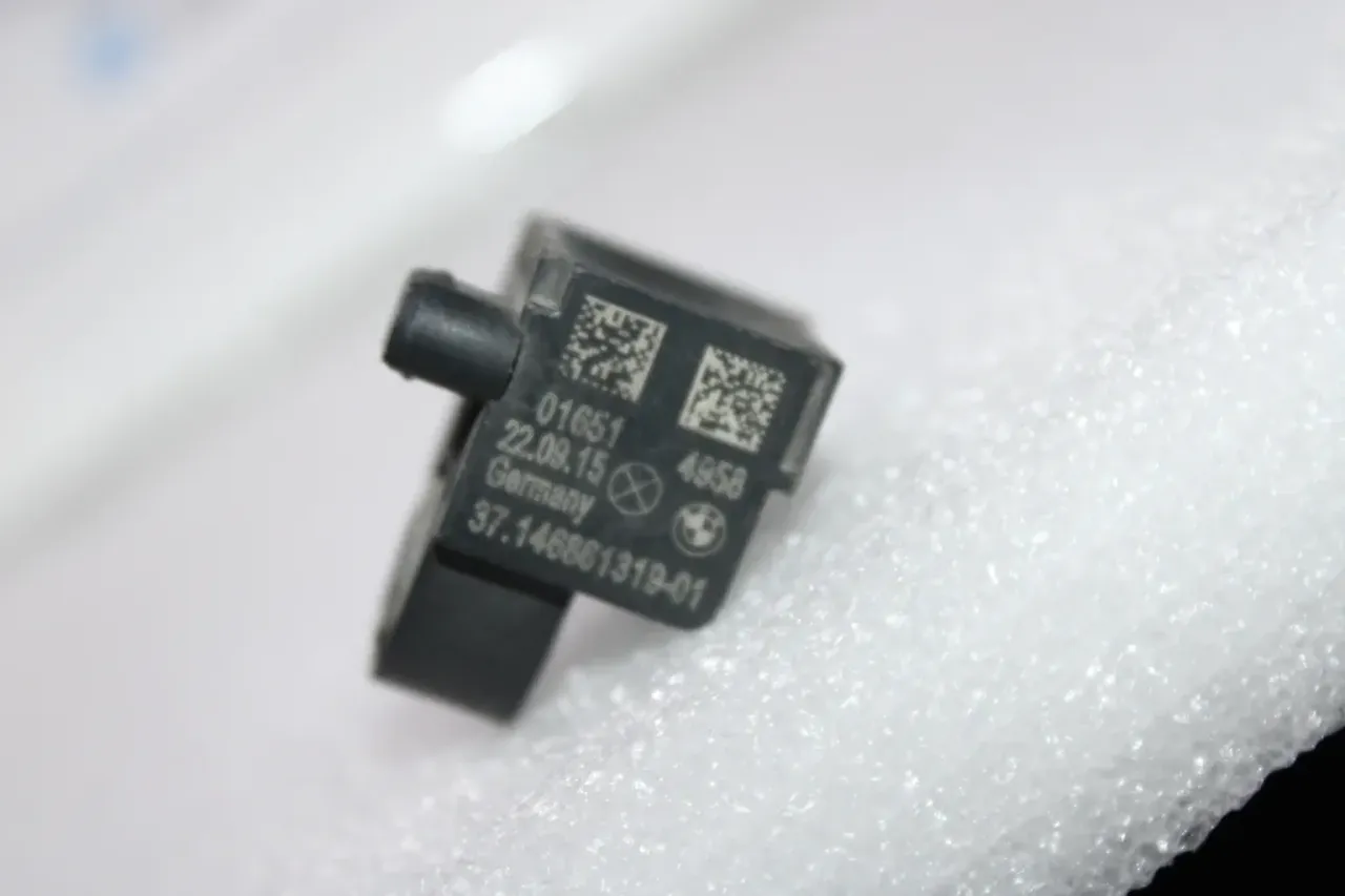 İvme Ölçer Nedir? İvme Ölçer Ne İşe Yarar ve Nasıl Çalışır?