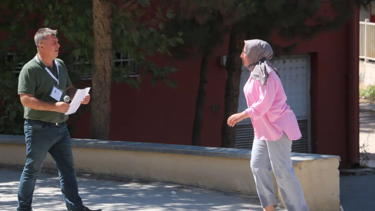 Kimliğini unutan öğrenci önce ağladı, sonra bayıldı
