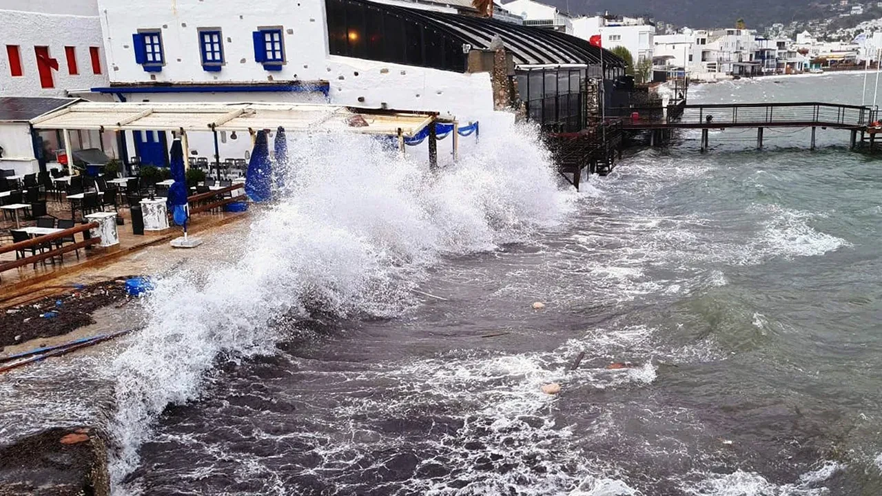Meteorolojiden Bodrum-Marmaris için denizde fırtına uyarısı