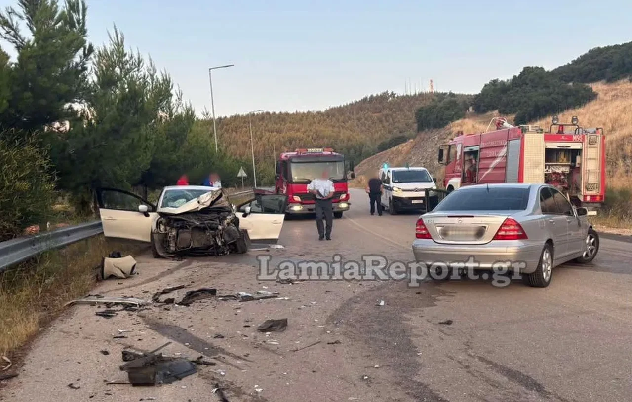 Lamia Belediye Başkan yardımcısı trafik kazasında öldü! Karısı ağır yaralı