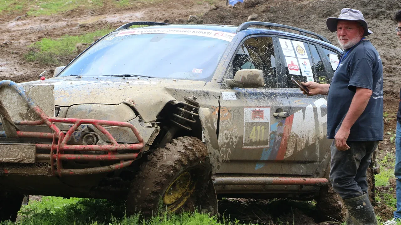 Off-Road yarışları nefesleri kesti