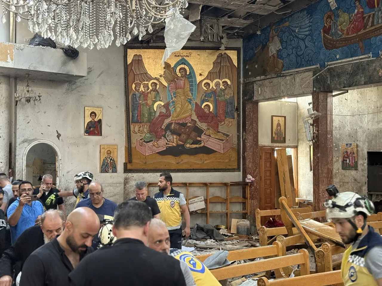 Şam’da kiliseye intihar saldırısı : Çok sayıda ölü ve yaralı var