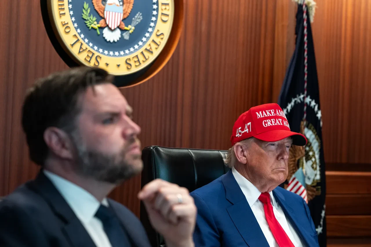 Son dakika | ABD savaşa katıldı! İran'daki nükleer tesisi vuruldu: Trump'tan ilk açıklama