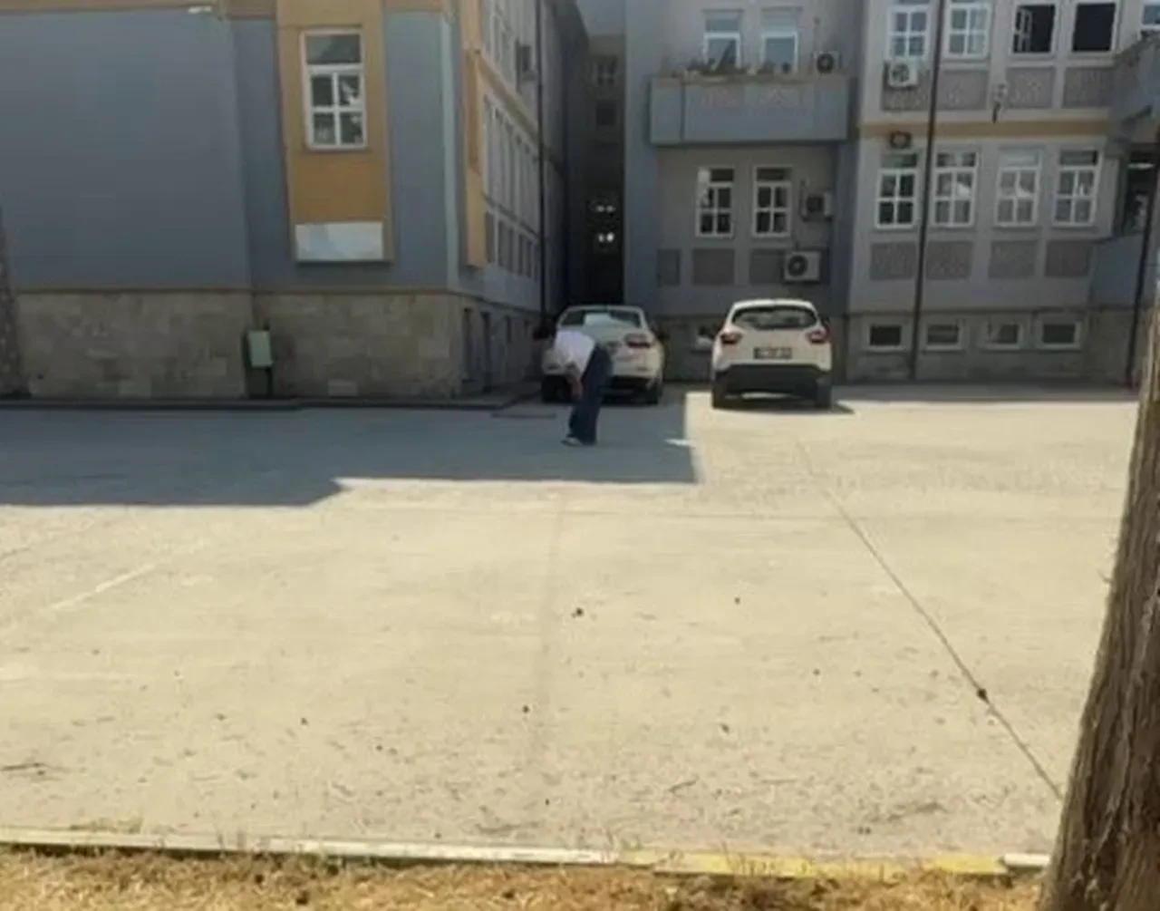 Talihsiz genç sınava yanlış belgeyle geldi! Bir anda yere yığıldı