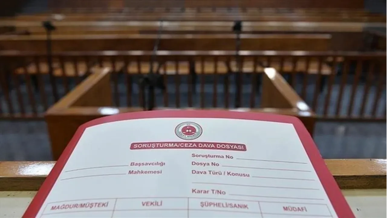 Bunu yapan işverene dava yolu gözüktü! Özgür Erdursun'dan çalışanlara kritik uyarı