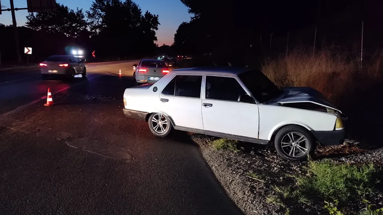 Bursa'da 2 otomobil çarpıştı! Kazada 2 yaralı 